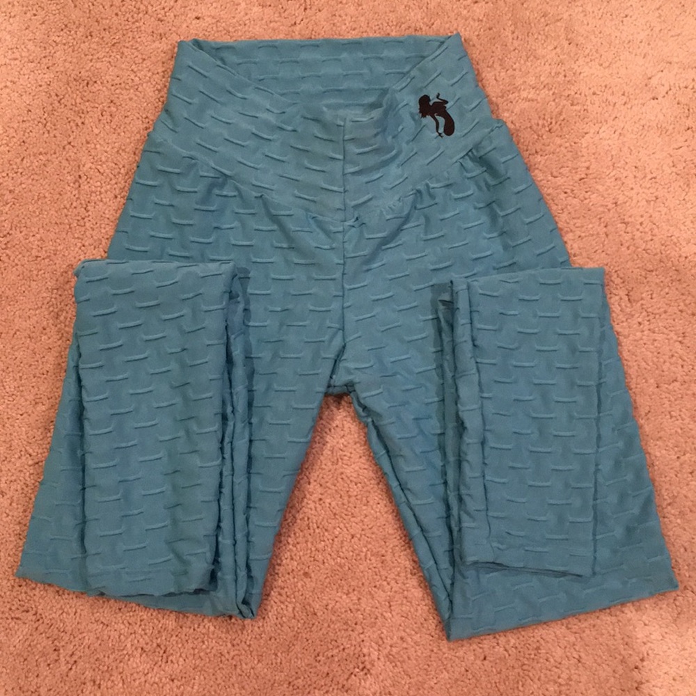 Size small leggings